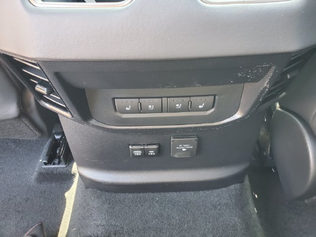New 2026 Toyota Tundra Platinum AWD/4WD image 12