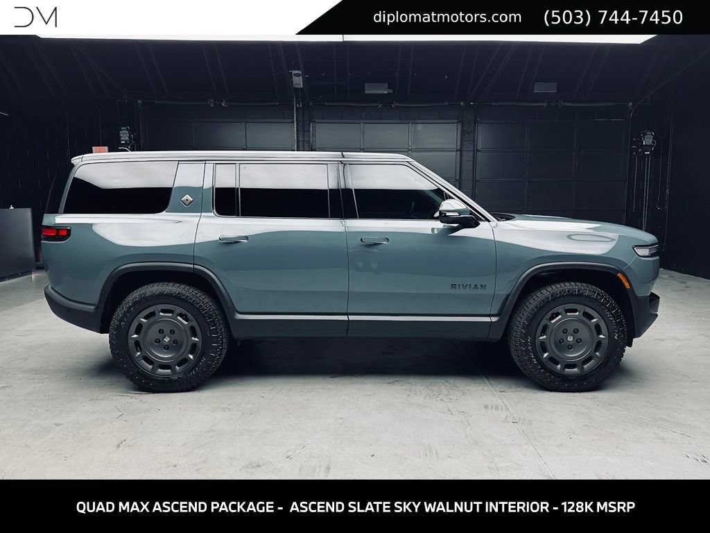 Used 2026 Rivian R1S Premium AWD/4WD image 7