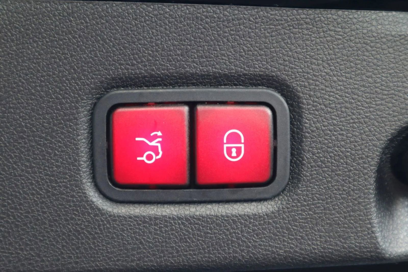 Used 2014 Mercedes-Benz CLS 550 image 19