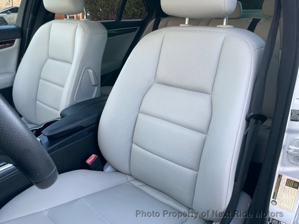 Used 2012 Mercedes-Benz C 250 Sedan image 13