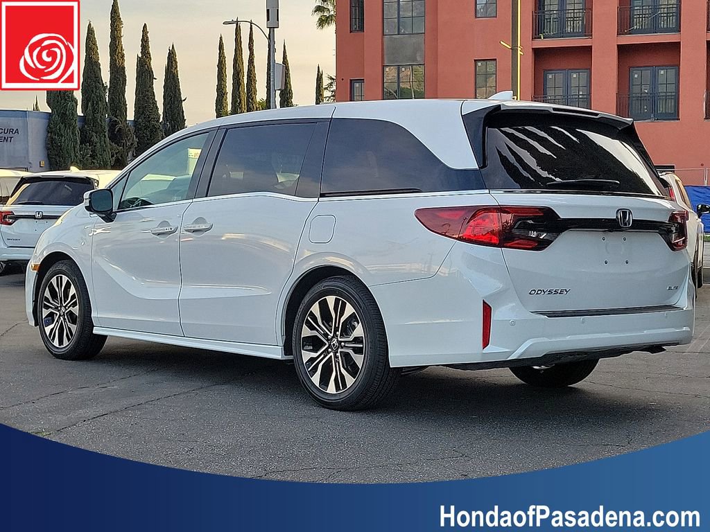 Certified 2026 Honda Odyssey Elite image 7