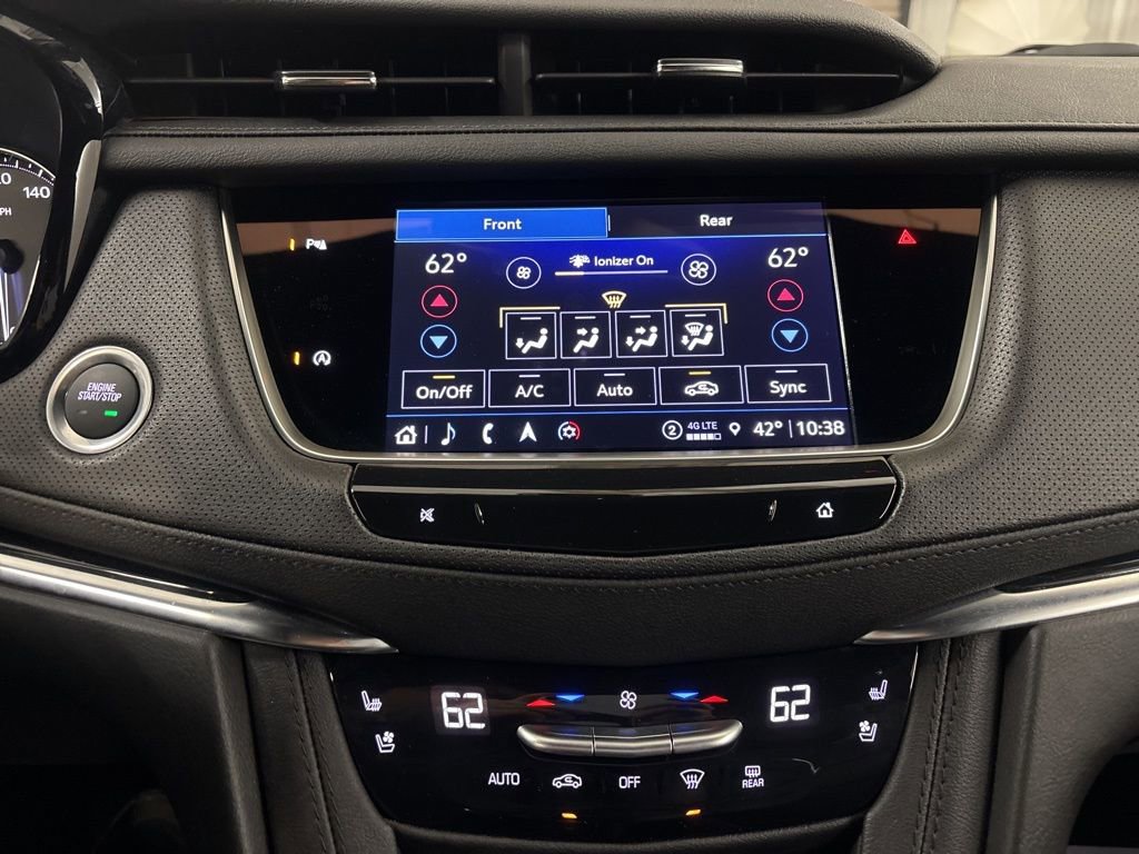 Certified 2025 Cadillac XT5 Premium Luxury image 28