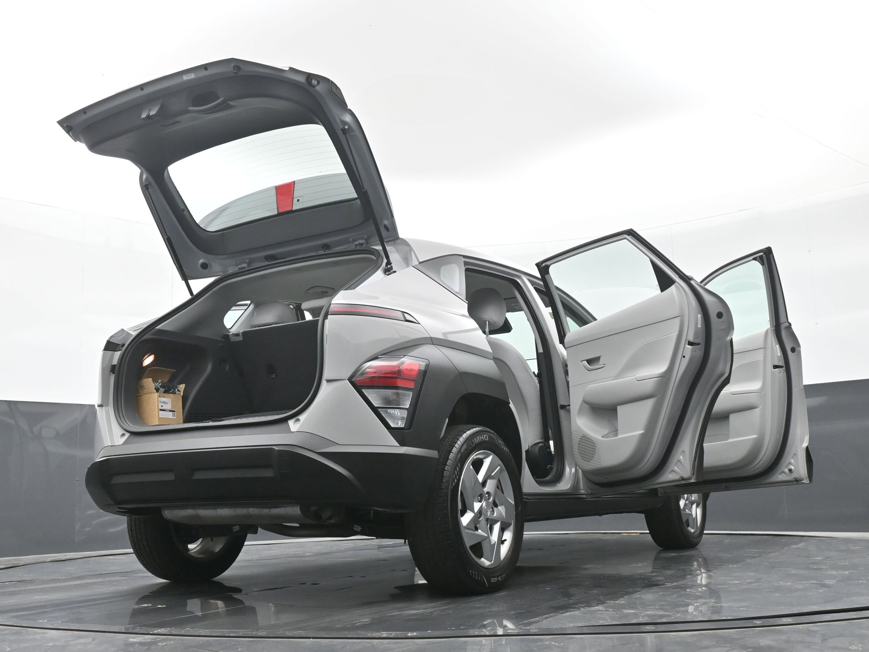 Certified 2024 Hyundai Kona SE AWD/4WD image 49