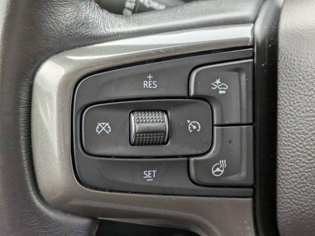 Used 2021 Chevrolet Suburban RST w/ Luxury Package RWD image 27