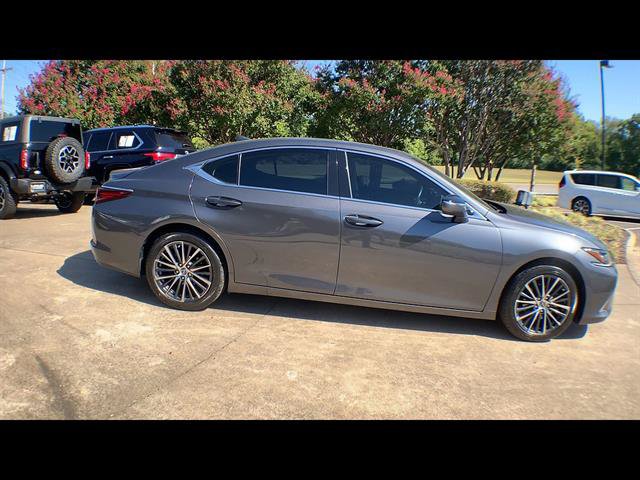 Certified 2023 Lexus ES 350 w/ Premium Package FWD image 9