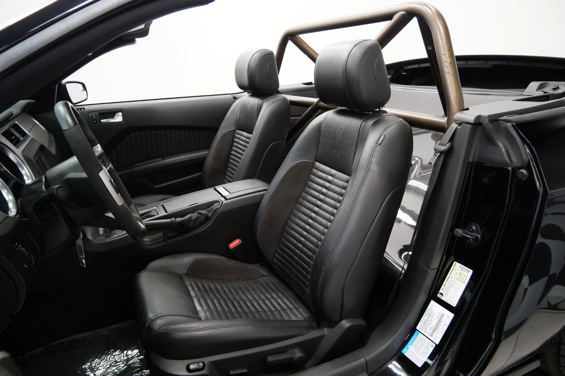 Used 2013 Ford Mustang Shelby GT500 RWD image 22