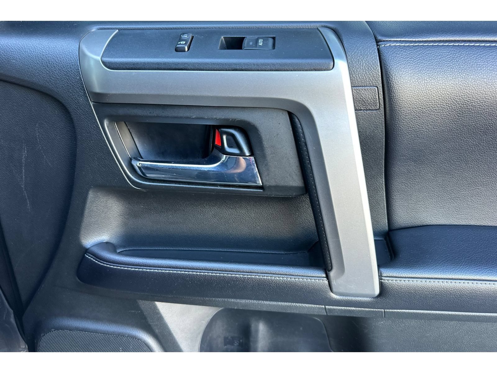 Used 2018 Toyota 4Runner SR5 Premium AWD/4WD image 20