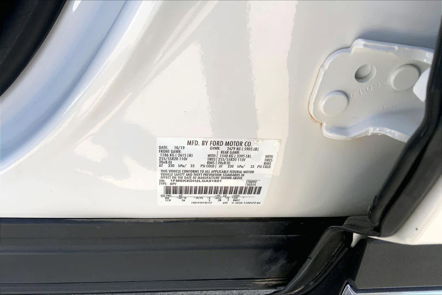 Used 2020 Ford Explorer XLT w/ Equipment Group 202A AWD/4WD image 36
