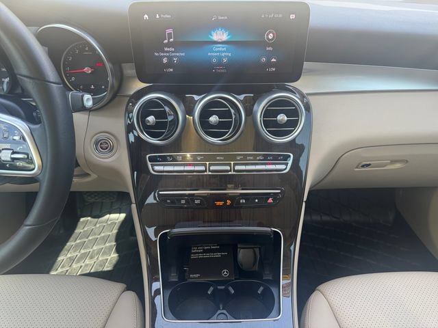Used 2022 Mercedes-Benz GLC 300 image 12