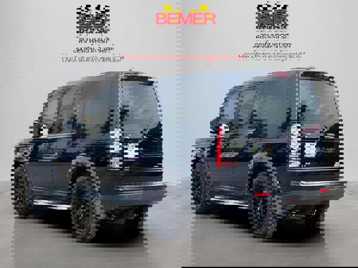 Used 2016 Land Rover LR4 HSE LUX image 3