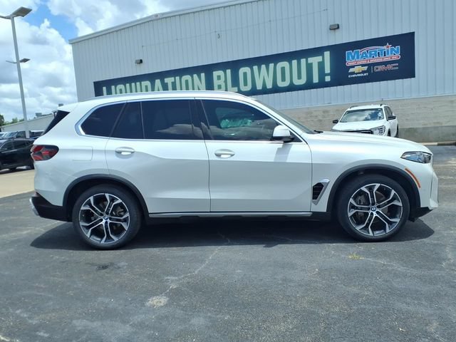 Used 2025 BMW X5 sDrive40i w/ Premium Package RWD image 4
