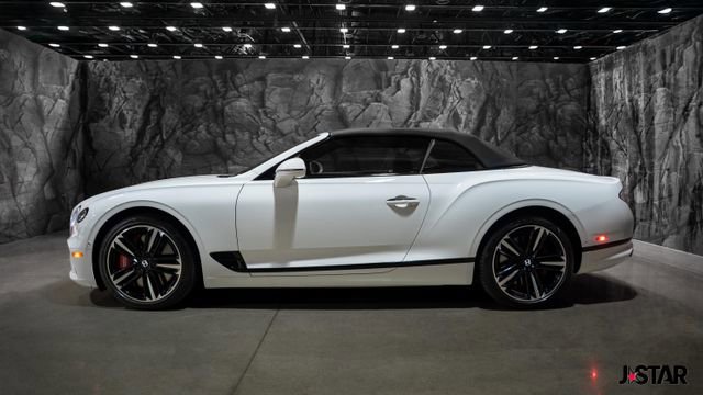Used 2022 Bentley Continental GT AWD/4WD image 22