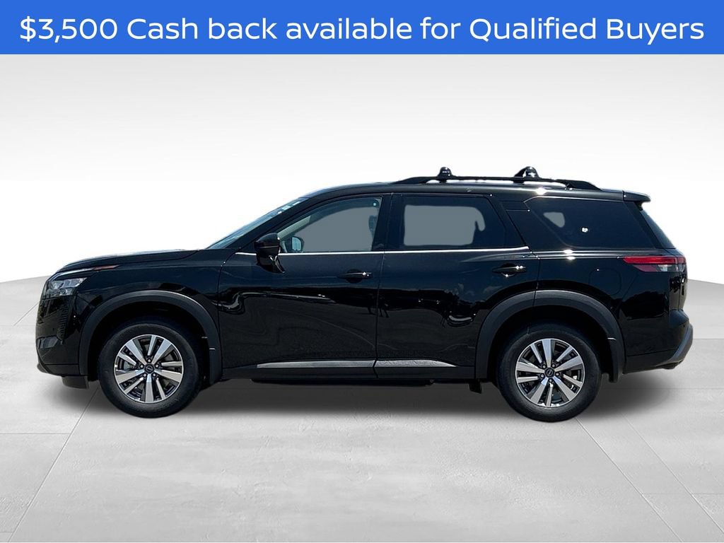 New 2026 Nissan Pathfinder SL FWD image 2