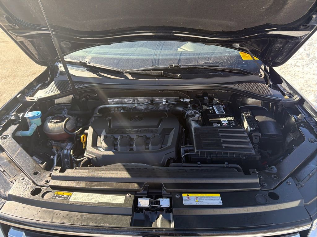 Used 2021 Volkswagen Tiguan SEL image 23