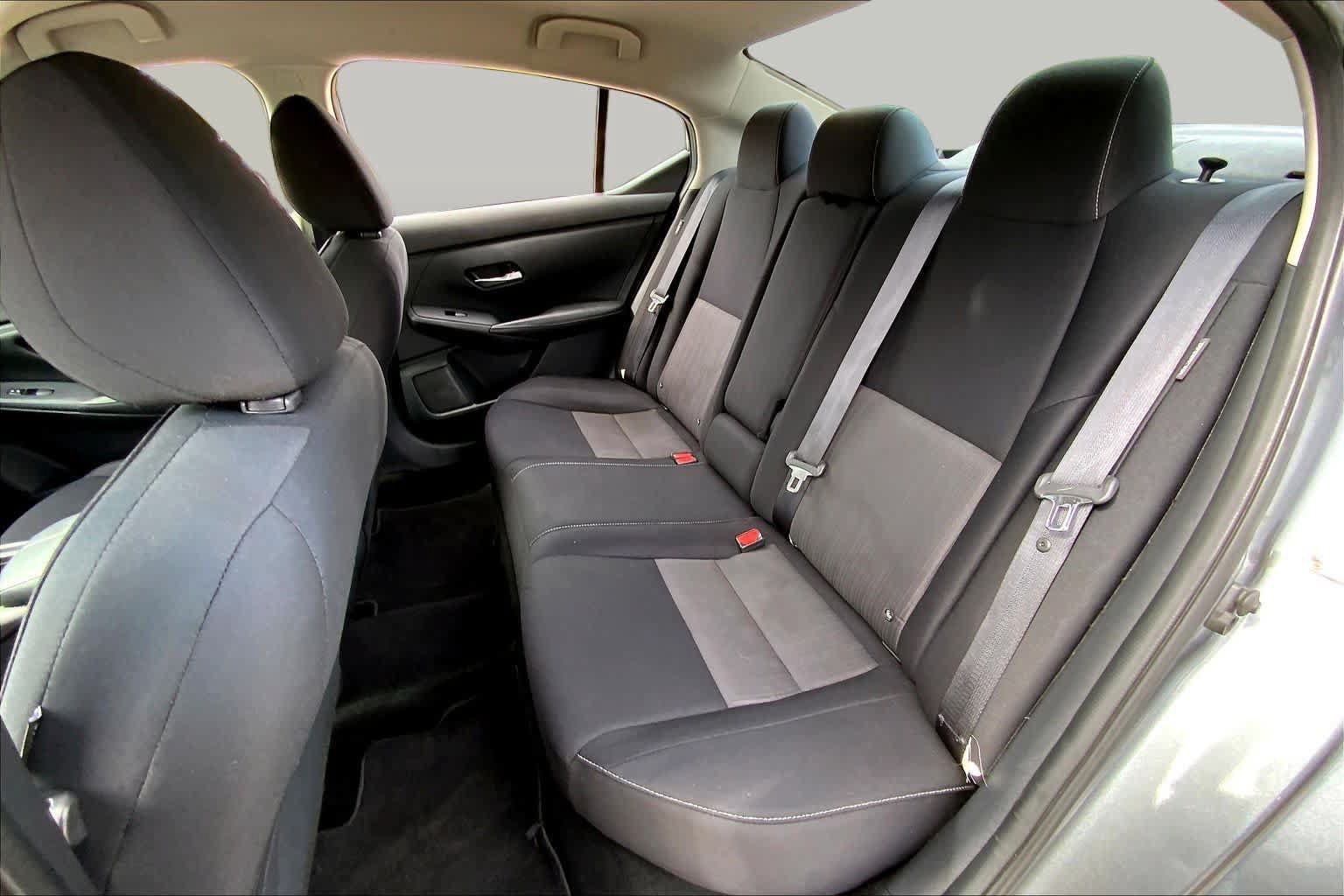 Used 2021 Nissan Sentra SV FWD image 20