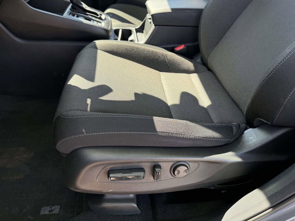 Used 2024 Honda CR-V EX image 15