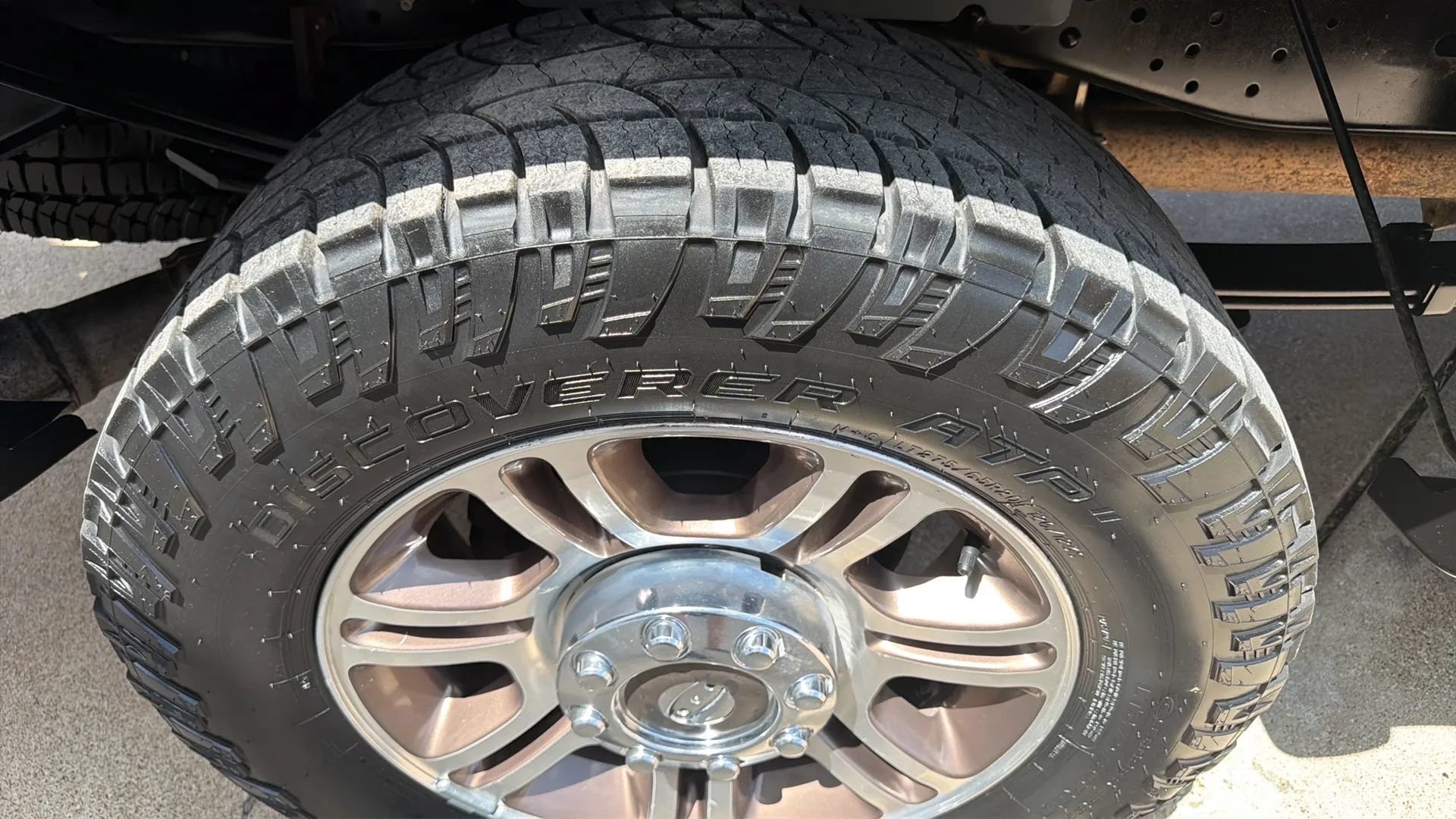 Used 2015 Ford F250 King Ranch w/ FX4 Off-Road Package AWD/4WD image 9