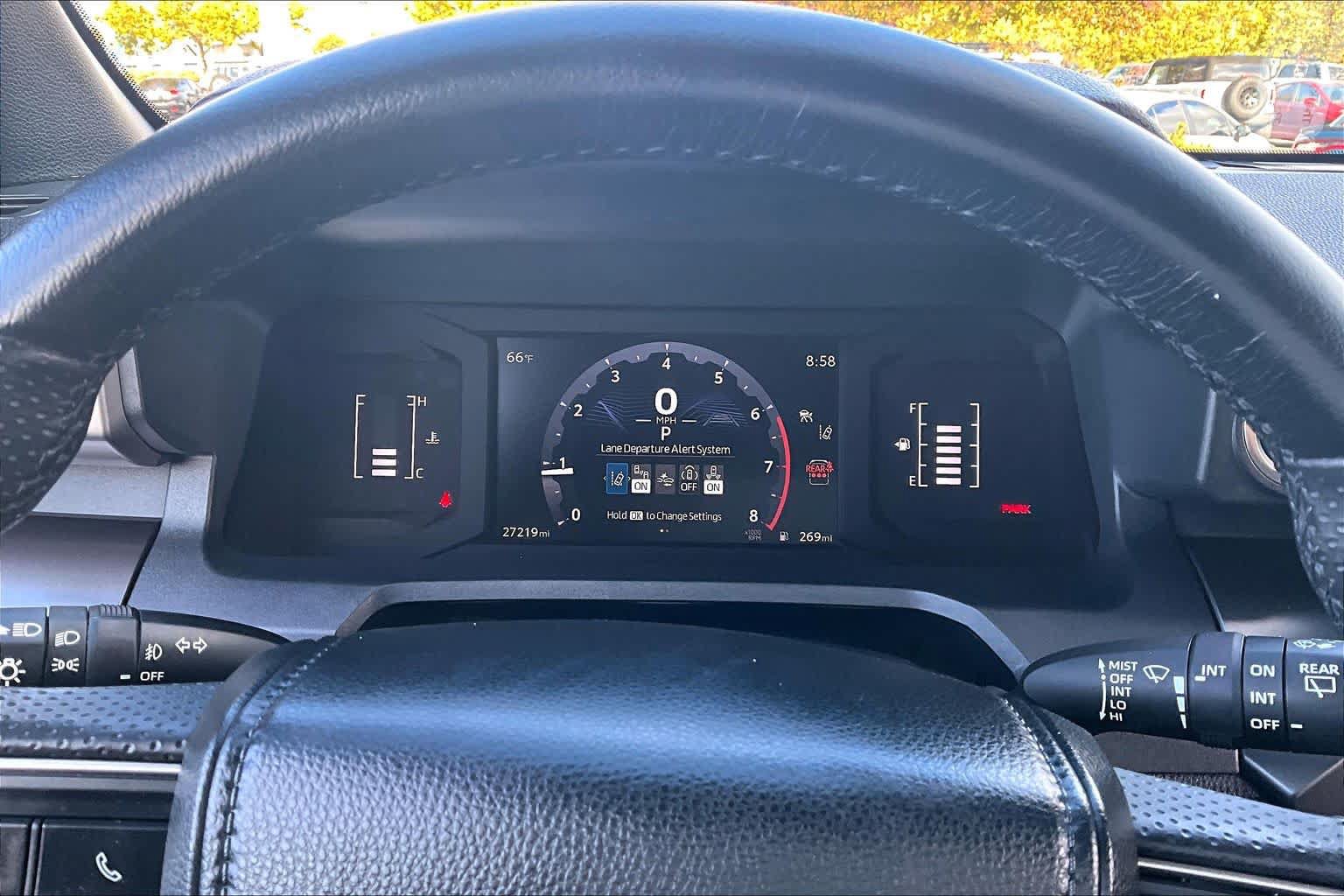 Certified 2025 Toyota 4Runner SR5 AWD/4WD image 25