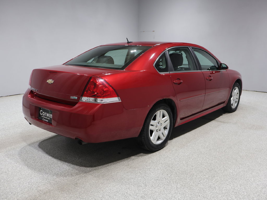 Used 2013 Chevrolet Impala LT w/ LT Sunroof Package FWD image 9