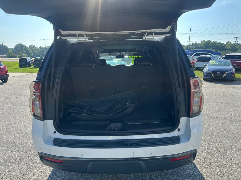 Used 2022 Chevrolet Tahoe RST w/ Luxury Package RWD image 10
