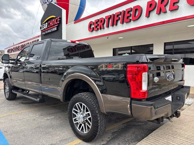 Used 2017 Ford F350 King Ranch image 3