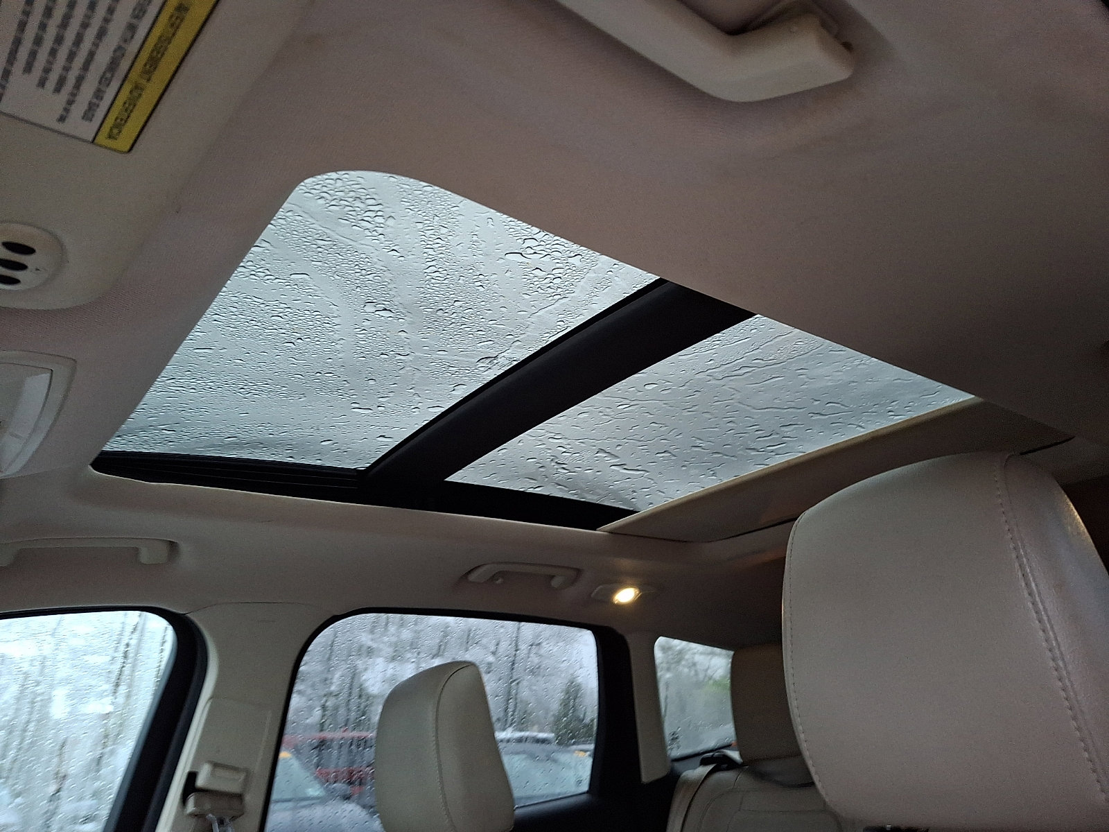 Used 2018 Ford Escape Titanium image 15