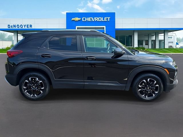 Used 2023 Chevrolet TrailBlazer LT FWD image 6