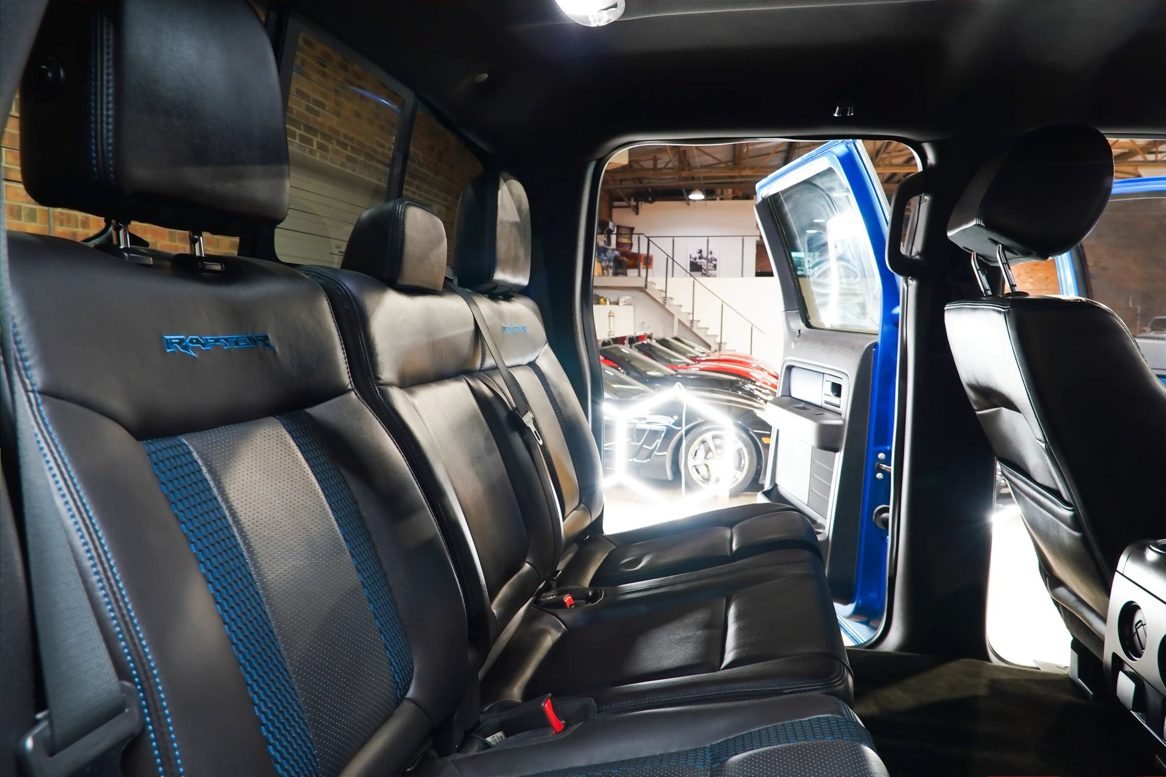 Used 2014 Ford F150 Raptor w/ Equipment Group 801A Luxury AWD/4WD image 45