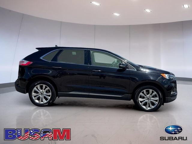 Used 2024 Ford Edge Titanium AWD/4WD image 3