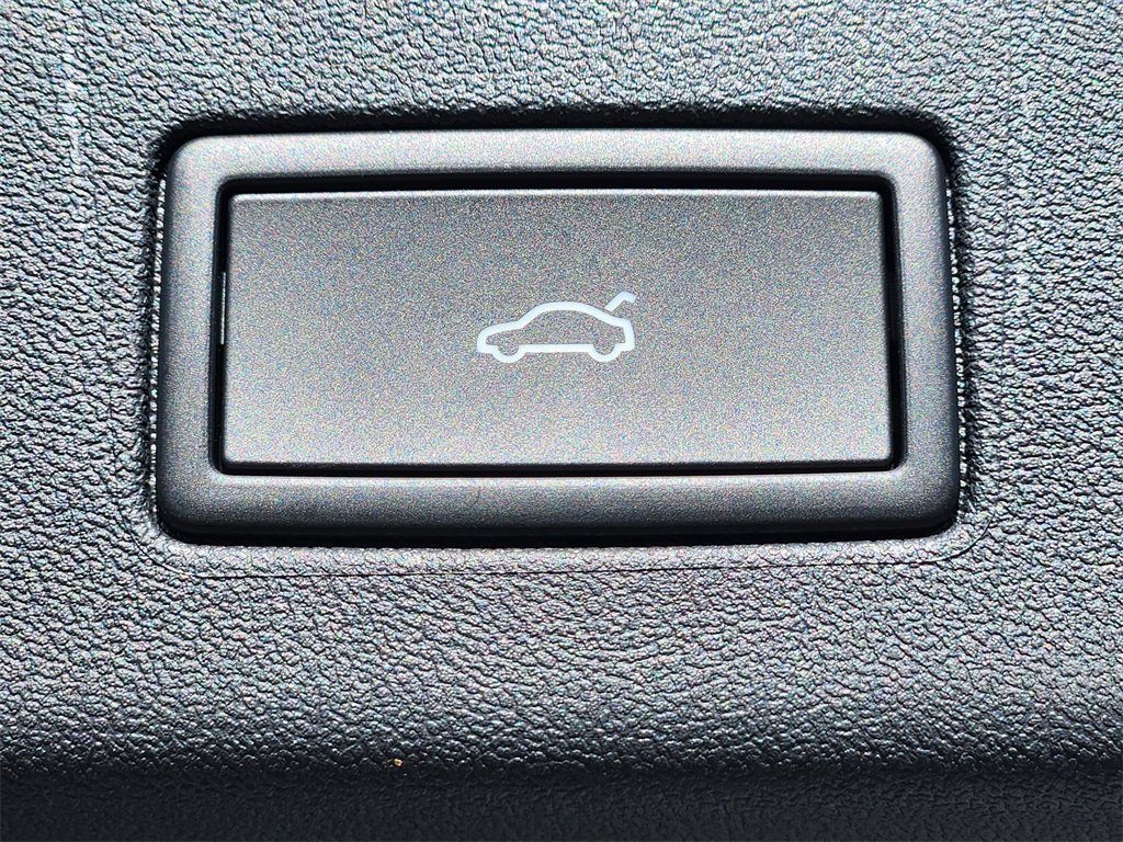 New 2026 Volkswagen ID.4 Pro S image 24