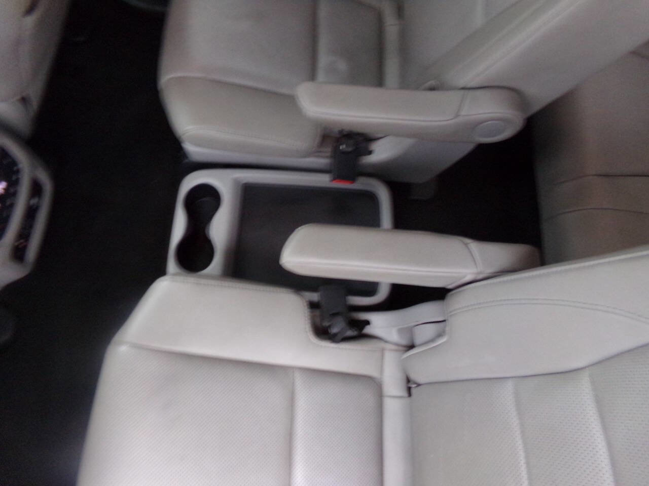 Used 2016 Honda Pilot Elite image 18