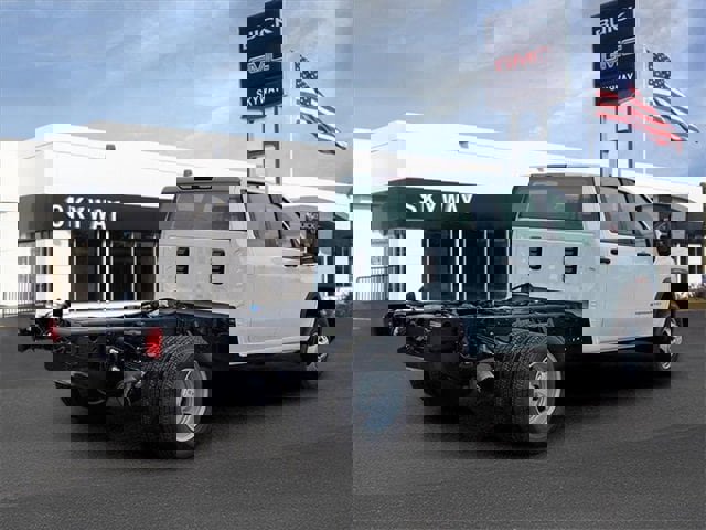 New 2026 GMC Sierra 3500 Pro image 5