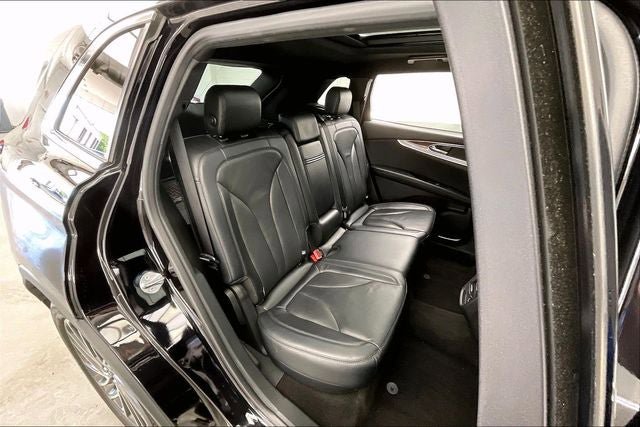 Used 2019 Lincoln Nautilus Reserve w/ Drivers Assistance Package AWD/4WD image 19