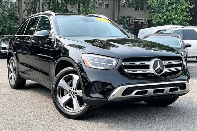 Certified 2022 Mercedes-Benz GLC 300 4MATIC w/ Multimedia Package Lite image 1