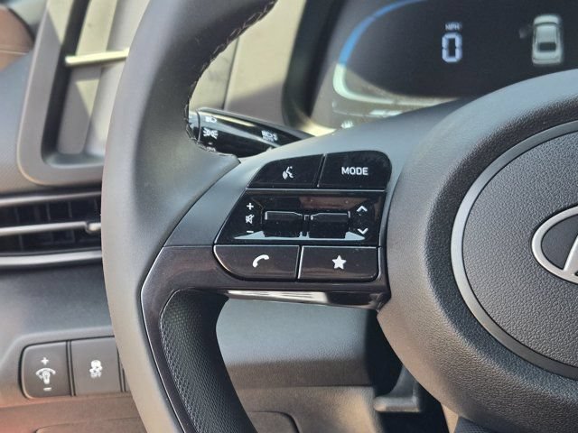 Certified 2025 Hyundai Elantra Sport FWD image 28