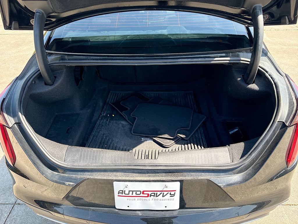 Used 2025 Cadillac CT4 Luxury w/ Sun And Sound Package RWD image 28