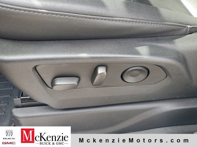 Used 2023 Chevrolet Tahoe Z71 w/ Z71 Off-Road Package AWD/4WD image 7