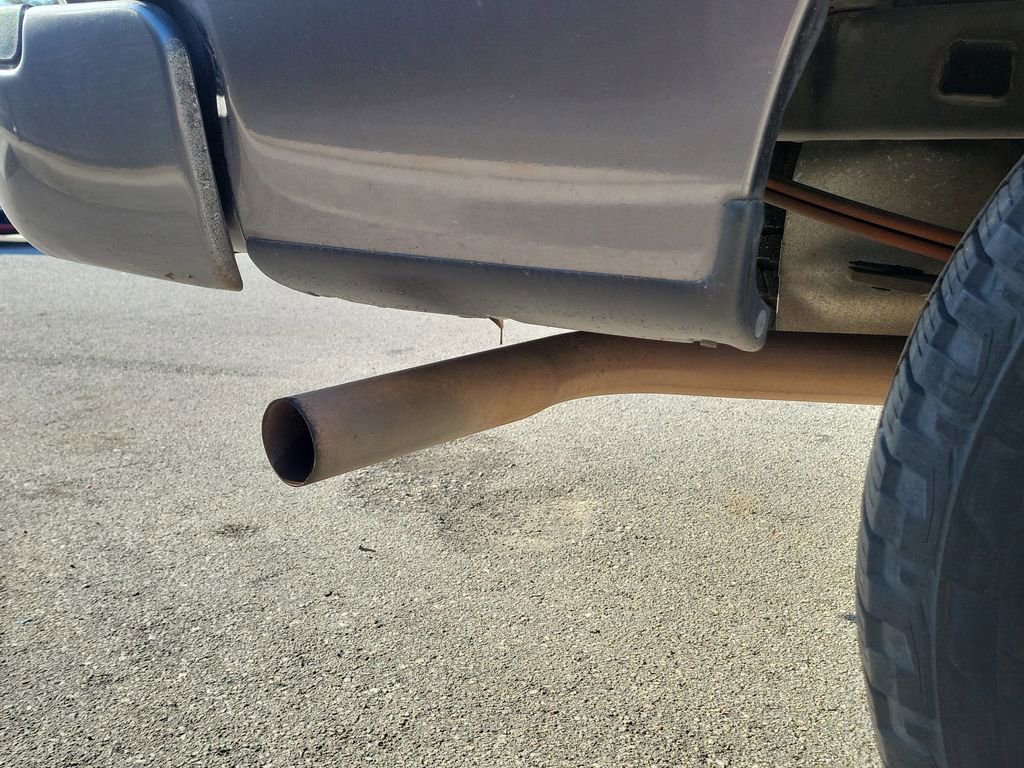 Used 2010 Ford F150 STX image 17