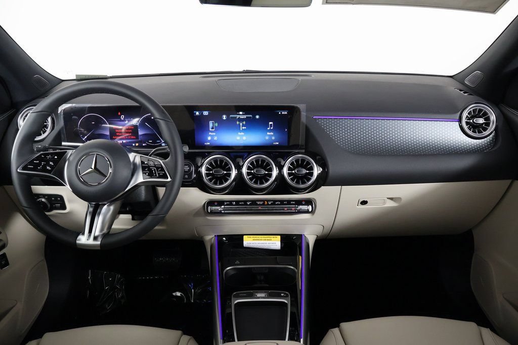 New 2026 Mercedes-Benz GLA 250 image 4