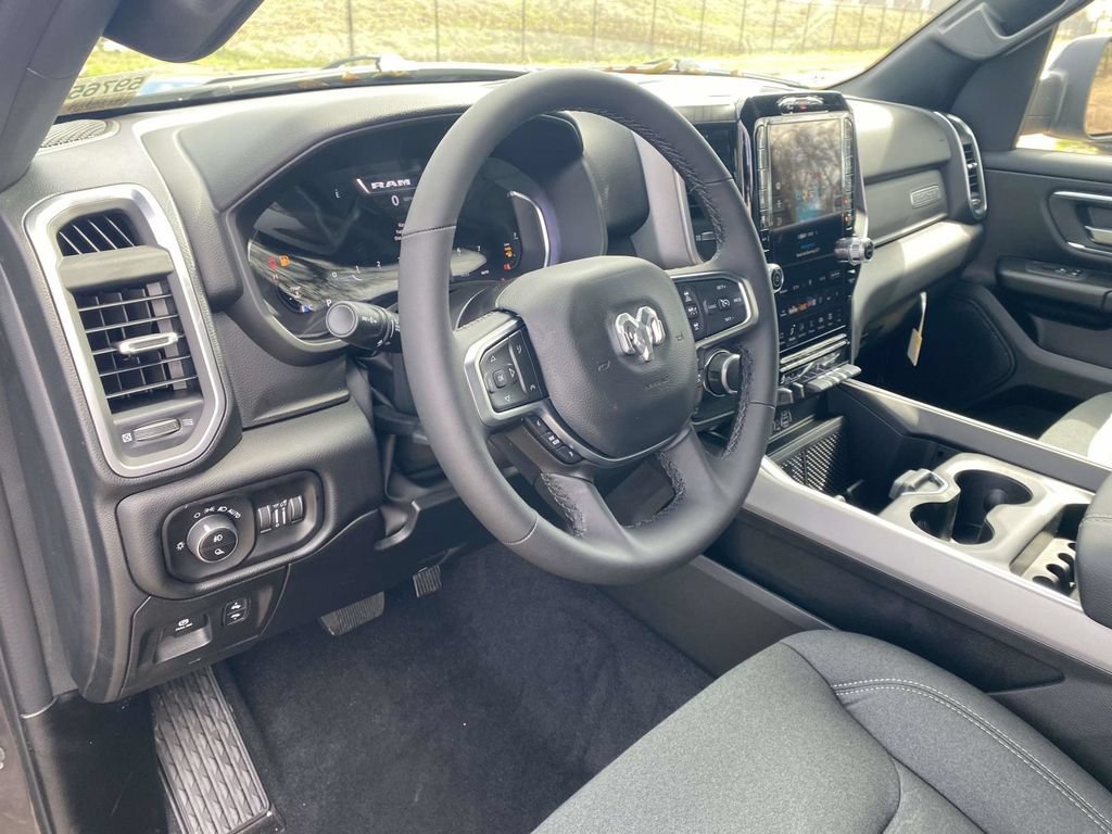 New 2026 RAM 1500 Big Horn AWD/4WD image 18