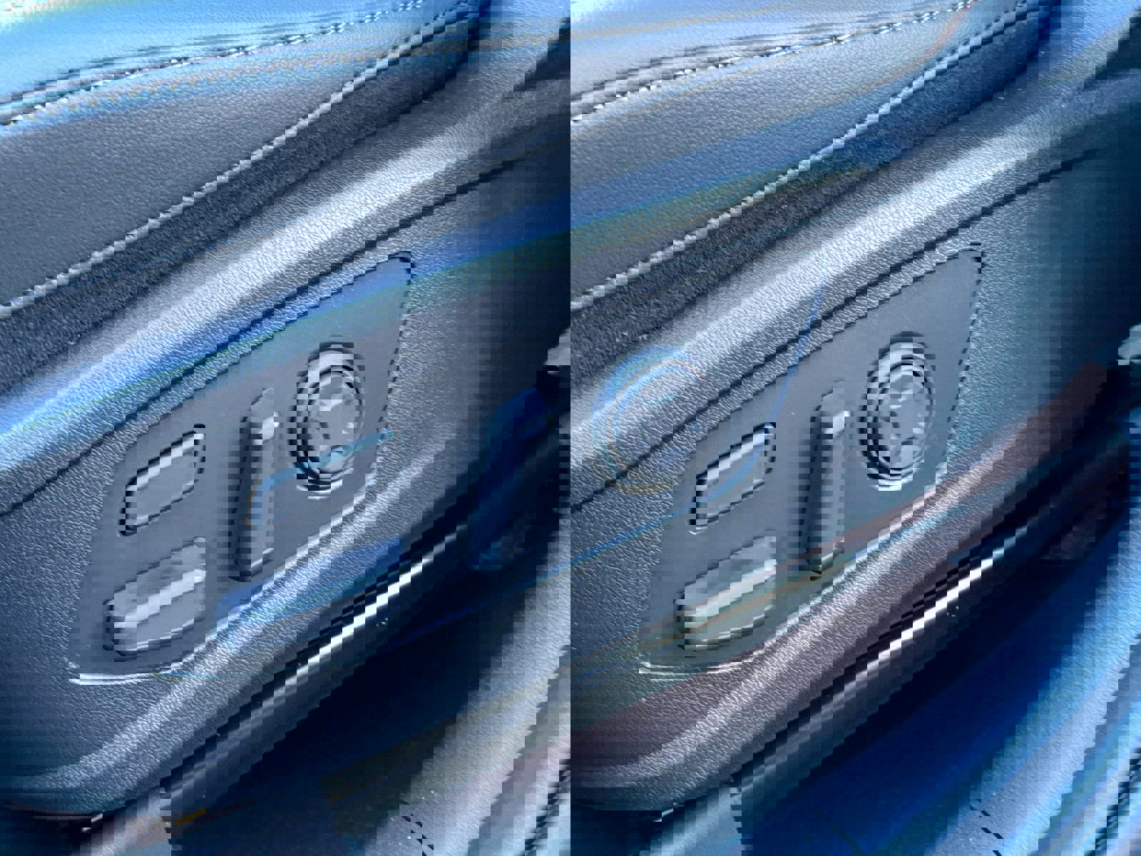 New 2026 Kia Sorento SX Prestige image 16