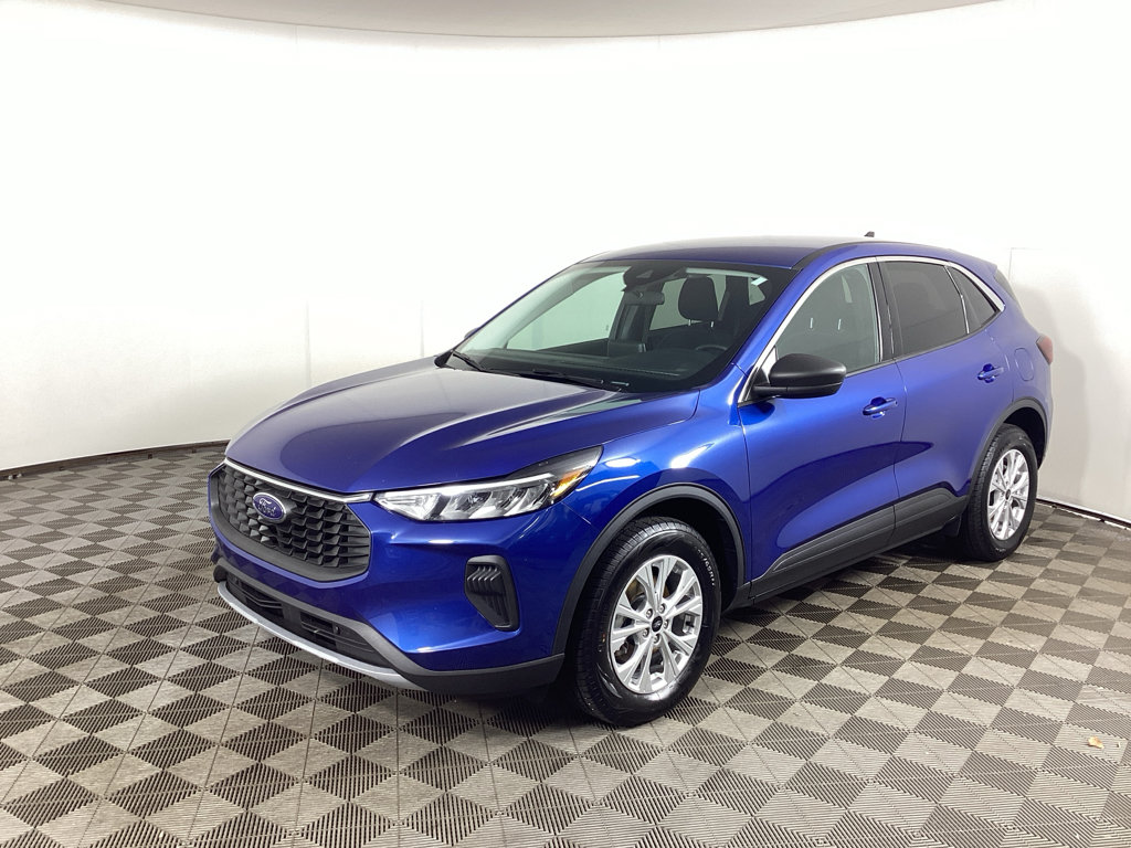 Used 2023 Ford Escape Active AWD/4WD image 5
