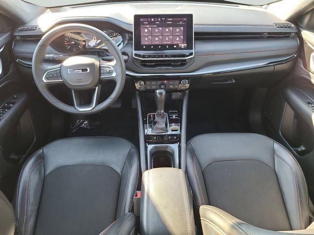 Used 2023 Jeep Compass Trailhawk AWD/4WD image 15