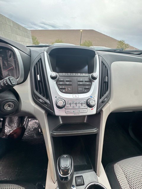Used 2017 Chevrolet Equinox LT AWD/4WD image 11