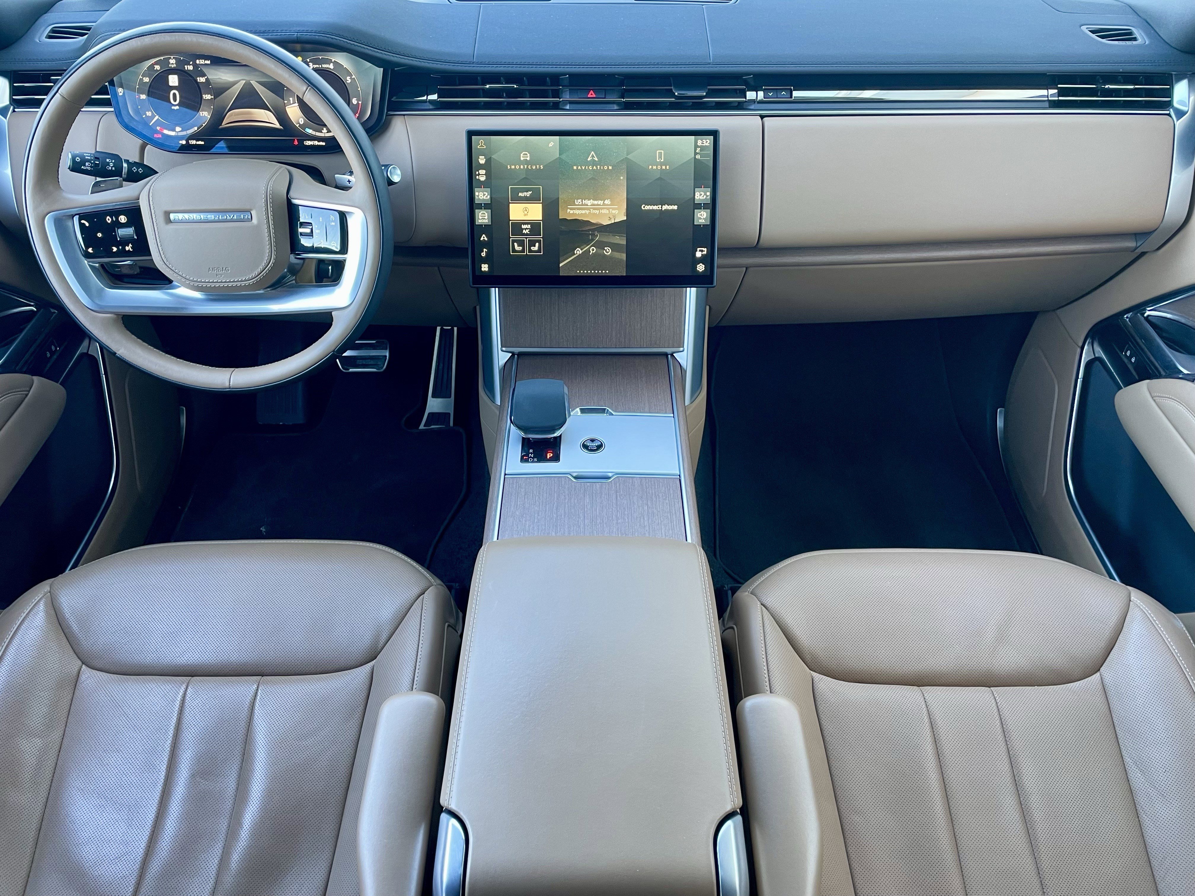 Certified 2024 Land Rover Range Rover Long Wheelbase SE image 16