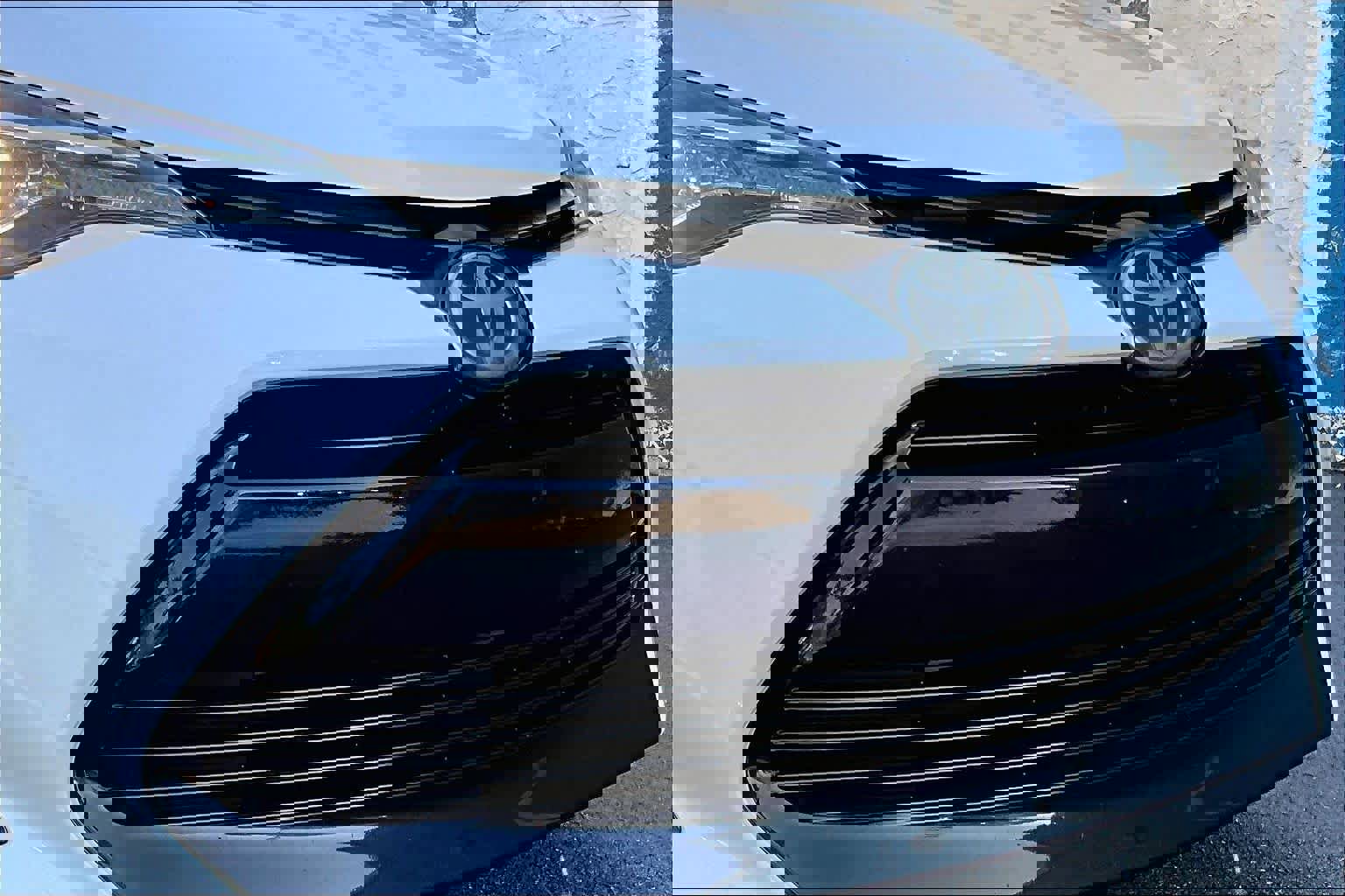 Certified 2019 Toyota Corolla LE FWD image 29