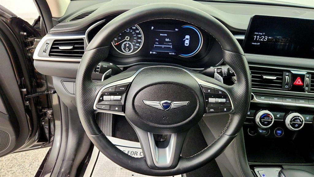 Used 2023 Genesis G70 2.0T AWD/4WD image 13