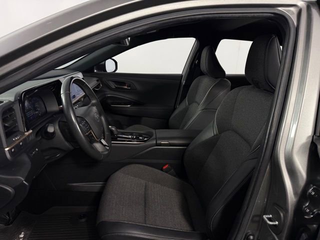 Used 2024 Toyota Crown XLE image 14