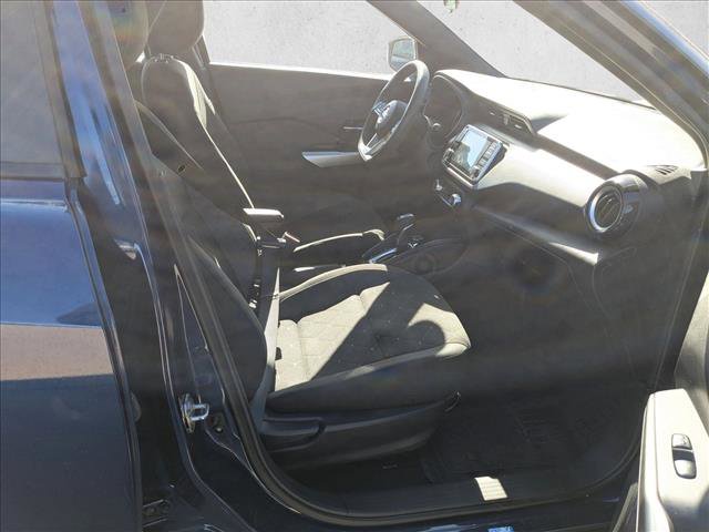 Used 2020 Nissan Kicks SV image 21