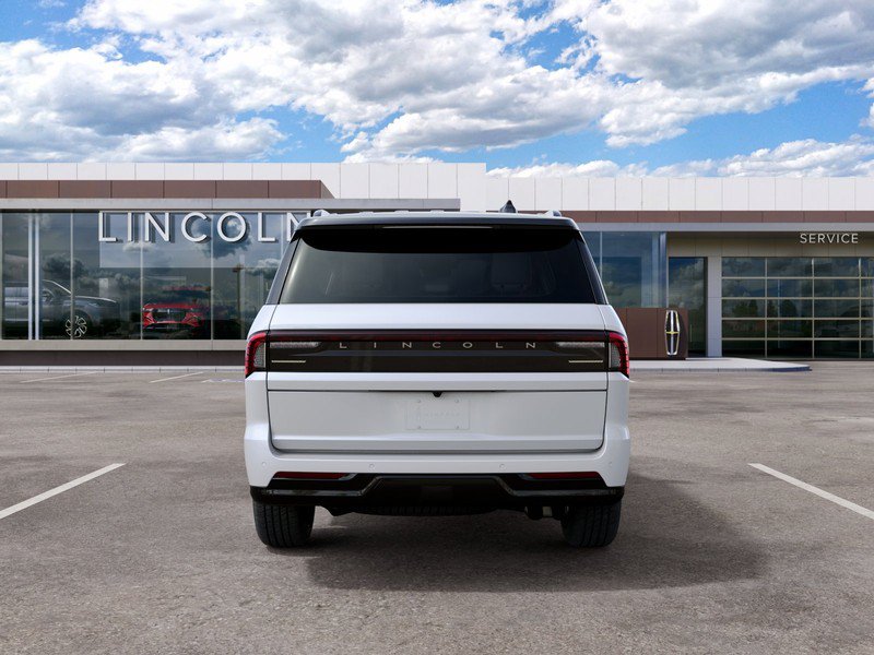 New 2027 Lincoln Navigator Black Label AWD/4WD image 7